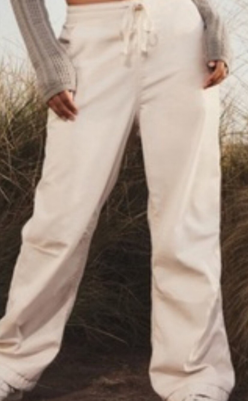 Hollister Cream Adjustable High-Rise Wide Leg Parachute Ankle Tie Pants XL
